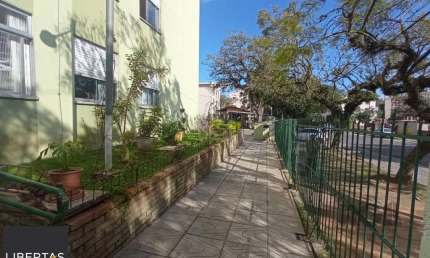 Apartamento de 1 dormitório com vaga no bairro Vila Nova