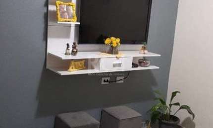 Casa para Venda - 80m², 2 dormitórios, 4 vagas - Lami