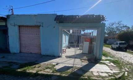 Casa com 3 quartos à venda na Acesso E, 2333, Restinga, Porto Alegre