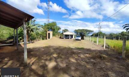 Terreno no bairro Lageado  com 2 casas de 1 dormitório