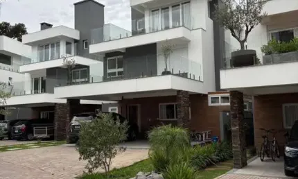 Casa em condomínio fechado com 3 quartos à venda na Avenida Coronel Marcos, 1239, Pedra Redonda, Porto Alegre