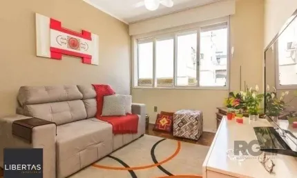 Apartamento 86m² - 3 dormitórios, 2 banheiros, 1 vaga no bairro petrópolis