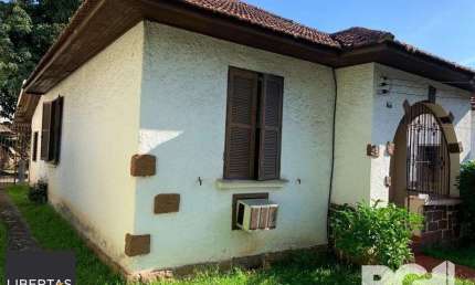 Casa com 3 quartos à venda na Avenida Assis Brasil, 1197, Passo da Areia, Porto Alegre