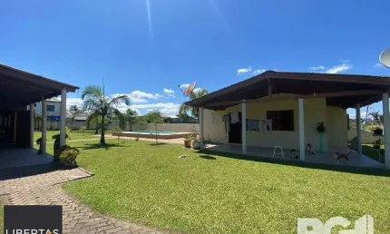 Chácara / sítio com 2 quartos à venda na Rua Oito Mil e Quinze, 99, Lageado, Porto Alegre
