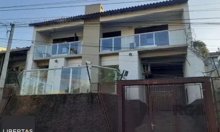 Casa com 3 quartos à venda na Rua Eurico Lara, 505, Medianeira, Porto Alegre