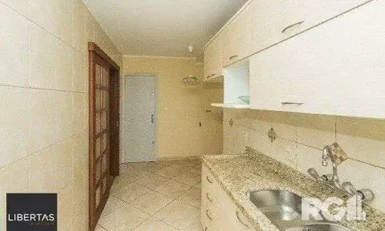 APARTAMENTO DE 3 DORMITÓRIOS COM VAGA DE GARAGEM NA AV IGUASSU