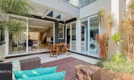 Casa com 3 suítes, espaço gourmet e jacuzzi – conforto e elegância