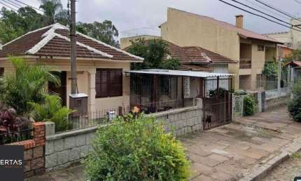 Casa com 2 quartos à venda na Rua Ricalde Marques, 162, Jardim São Pedro, Porto Alegre