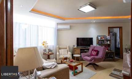 Excelente Apartamento 2 Dormitórios na Av. Wenceslau Escobar