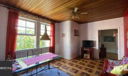 ÓTIMO APARTAMENTO 3 DORMITORIOS DE FRENTE COM SACADA PRÓXIMO A REDENÇÃO