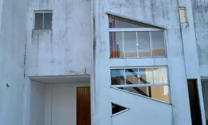 Casa com 2 quartos à venda na Rua Capitão Pedroso, 883, Restinga, Porto Alegre