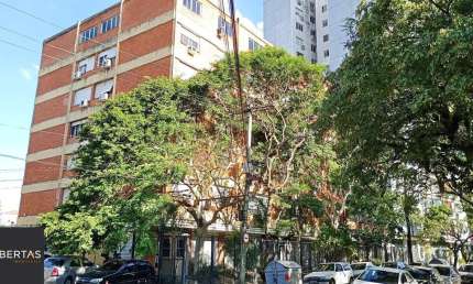 Apartamento com 3 quartos à venda na Praça Piratini, 131, Santana, Porto Alegre
