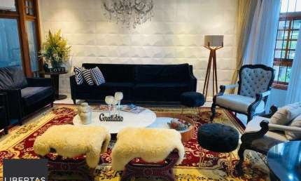 Casa para Comprar na parte nobre do Chácara das Pedras