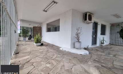 Loja com 37m2 em Frente a Avenida Tramandai Bairro Ipanema