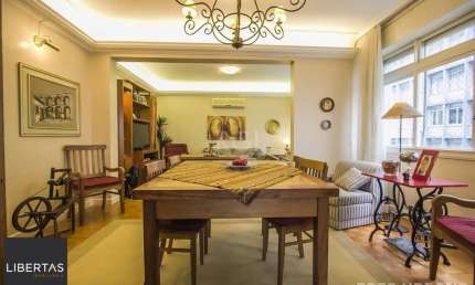 Apartamento para Venda - 155m², 4 dormitórios, sendo 1 suites, 1 vaga - Bom Fim