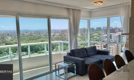 Lindo apartamento para Comprar com 2 dormitórios , mobiliado, no Bairro Três Figueiras