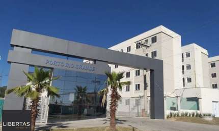 Apartamento de 2 dormitórios em condomínio com infra completa.