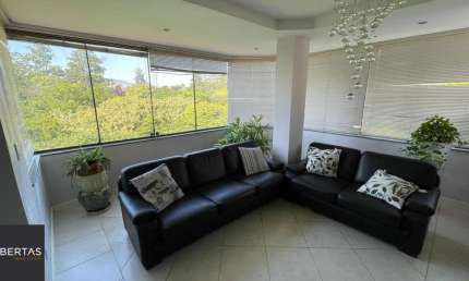 Apartamento com 3 quartos à venda na Rua Professor Bertrand Russel, 120, Vila Ipiranga, Porto Alegre