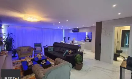 Apartamento único com 3 suítes e 4 vagas no Jardim Lindóia