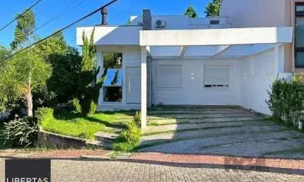 Casa Condominio em Porto Alegre, no bairro Aberta Dos Morros, com 3 dormitório(s), e 3 banheiros, à venda.
