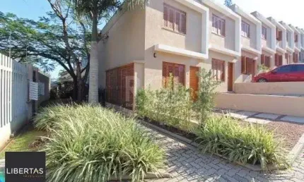 Casa para venda - 108.8m², 2 dormitórios, sendo 2 suites, 1 vaga - teresópolis