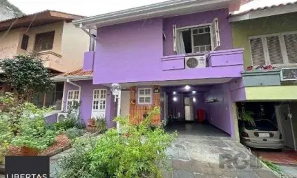 Casa Condominio para Venda - 201m², 3 dormitórios, sendo 1 suites, 2 vagas - Tristeza