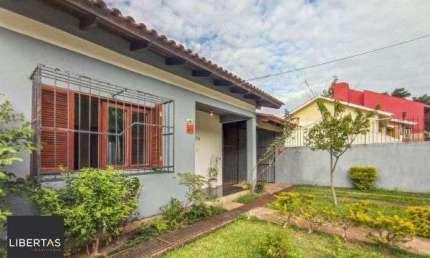 Casa para Venda - 140m², 2 dormitórios, sendo 1 suites, 3 vagas - Imperial Parque