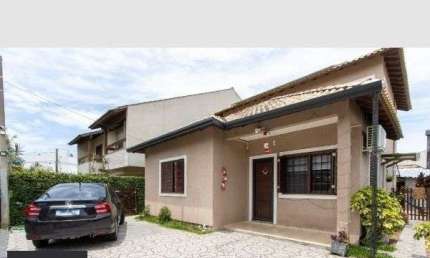 Casa em Porto Alegre, no bairro Aberta Dos Morros, com 5 dormitório(s), e 5 banheiros, à venda.