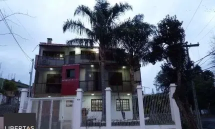 Casa para Venda - 525m², 3 dormitórios, sendo 3 suites, 4 vagas - Vila João Pessoa