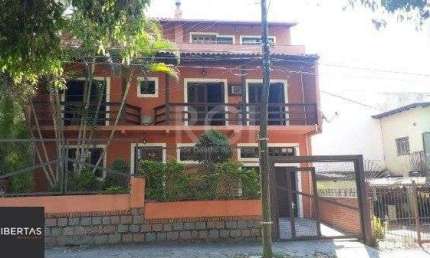 Casa para Venda - 220m², 4 dormitórios, sendo 1 suites, 2 vagas - Tristeza