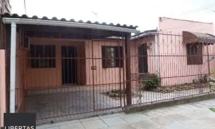 Casa para Venda - 90m², 3 dormitórios, 1 vaga - Restinga