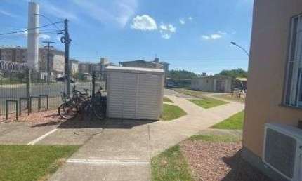 Apartamento em Porto Alegre, no bairro Restinga, com 2 dormitório(s), e 2 banheiros, à venda.