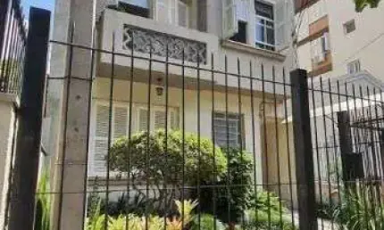 Apartamento para Venda - 47.92m², 2 dormitórios, Petrópolis
