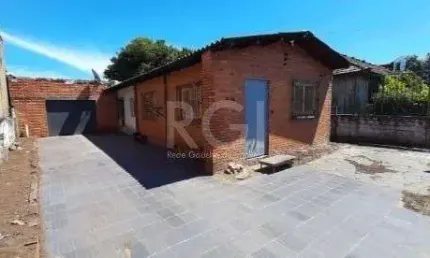 Casa para Venda - 170m², 2 dormitórios, 6 vagas - Sarandi