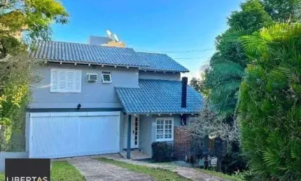 Casa para venda - 206m², 3 dormitórios, sendo 1 suites, 4 vagas - ipanema
