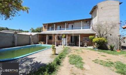 Casa para Venda - 220m², 4 dormitórios, sendo 2 suites, 5 vagas - Vila Nova