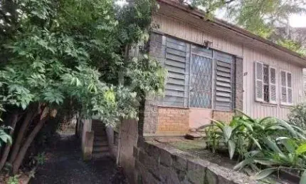 Terreno para Venda - 696.66m², 0 dormitórios, Menino Deus