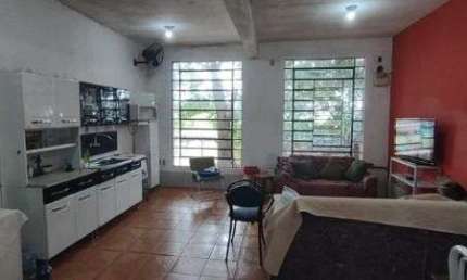Casa em Porto Alegre, no bairro Espírito Santo, com 3 dormitório(s), e 3 banheiros, à venda.
