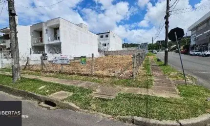 Terreno em Porto Alegre, no bairro Hípica, à venda.