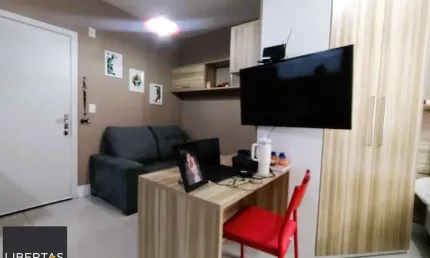 Studio mobiliado com moveis sob medida a 100m da ufrgs