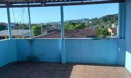 Casa em Porto Alegre, no bairro Cavalhada, com 3 dormitório(s), e 3 banheiros, à venda.