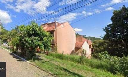 Terreno em Porto Alegre, no bairro Espírito Santo, à venda.