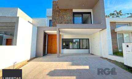 Casa Condominio em Porto Alegre, no bairro Ipanema, com 3 dormitório(s), à venda.