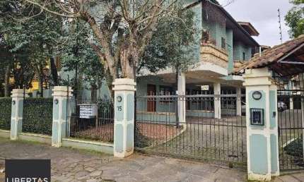 Casa Condominio em Porto Alegre, no bairro Ipanema, com 3 dormitório(s), e 3 banheiros, à venda.