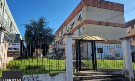 Apartamento em Porto Alegre, no bairro Cristal, com 3 dormitório(s), e 3 banheiros, à venda.
