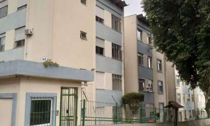 Apartamento dois dormitórios, com vaga rotativa Bairro Vila Nova
