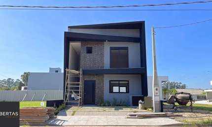 Casa em condomínio fechado com 3 quartos à venda na Avenida Juca Batista, 5505, Hípica, Porto Alegre