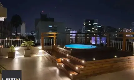 Cobertura com 3 quartos, 235² privativos,  e elevador, na Rua Coronel Bordini,  Moinhos de Vento