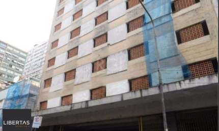 Box para Venda - 12m², 0 dormitórios, 1 vaga - Centro