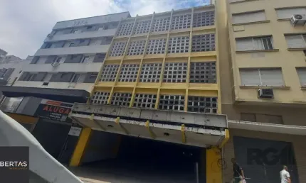 Barracão / Galpão / Depósito à venda na Rua Coronel Vicente, 558, Centro Histórico, Porto Alegre